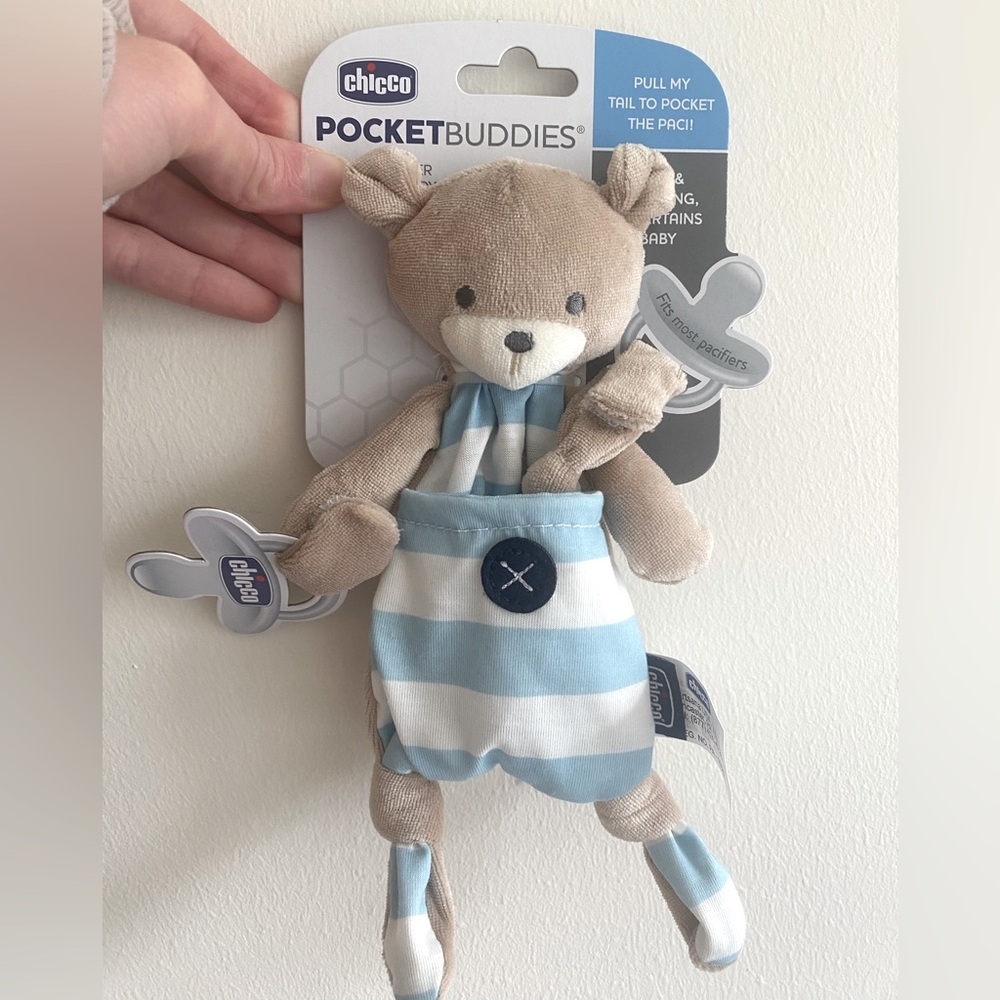 Chicco pocket buddies pacifier holder